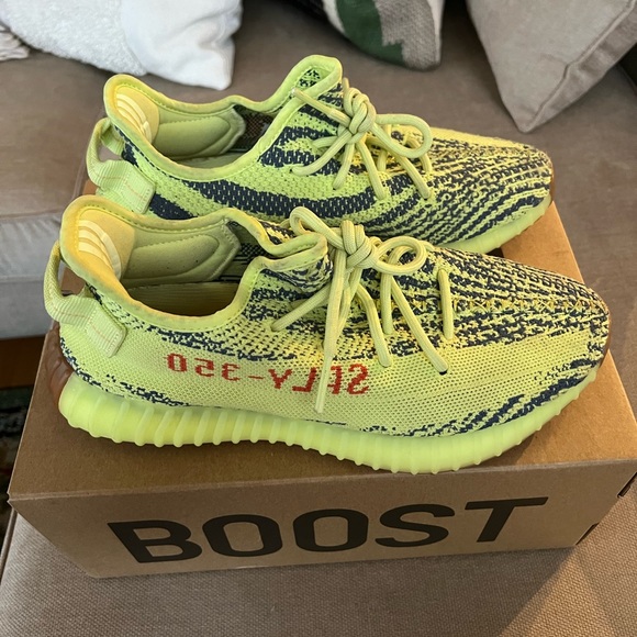 mens yeezy boost 350 V2 ‘semi-frozen yellow’ shoe - Picture 5 of 9